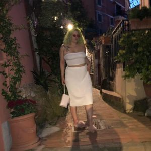 Meet your Posher, Justine